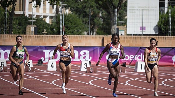 Cerca de 800 atletas se dan cita en el Campeonato de España Sub23 de Atletismo en Badajoz