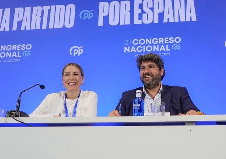 Guardiola: «Nosotros no modificamos los Estatutos para proteger a los que se sientan en el banquillo, como hace el PSOE»