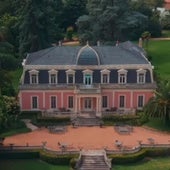 A la venta un palacio del siglo XIX a solo 30 km de Badajoz: ocho dormitorios, piscina y zona ecuestre privada