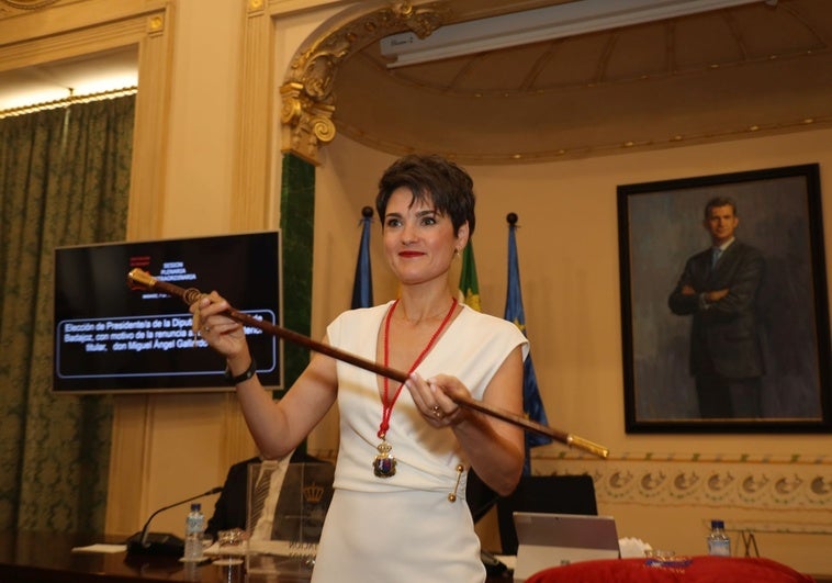 Del Puerto otorga salario completo a 14 de los 15 diputados socialistas