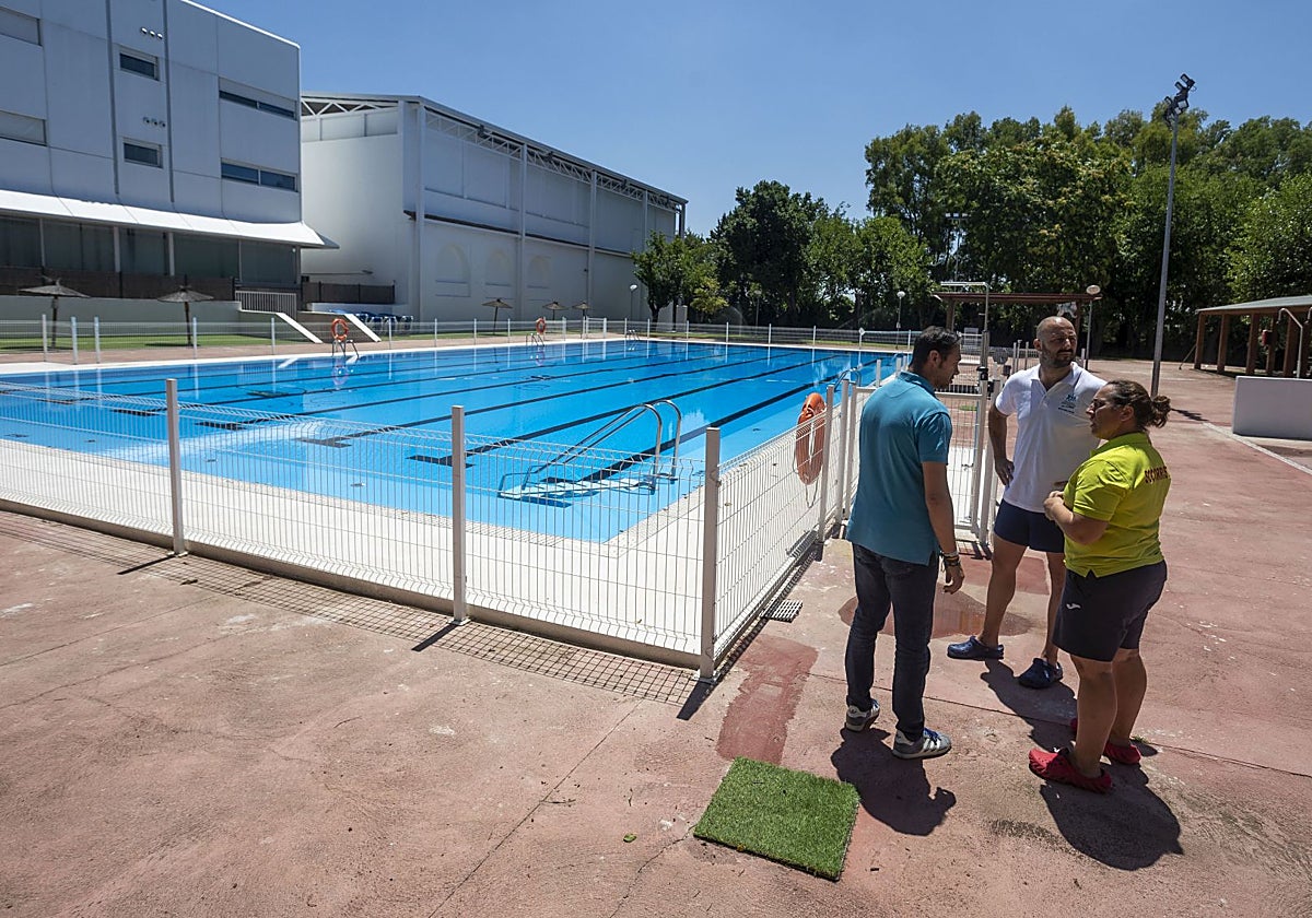 Piscinas de verano de la Ciudad Deportiva de Cáceres, que abrieron al público el 28 de junio tras obras de mejora.
