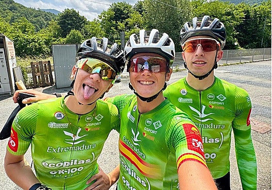 Natalia Fischer, María Reyes Murillo y Raúl Rodríguez, del Ecopilas.