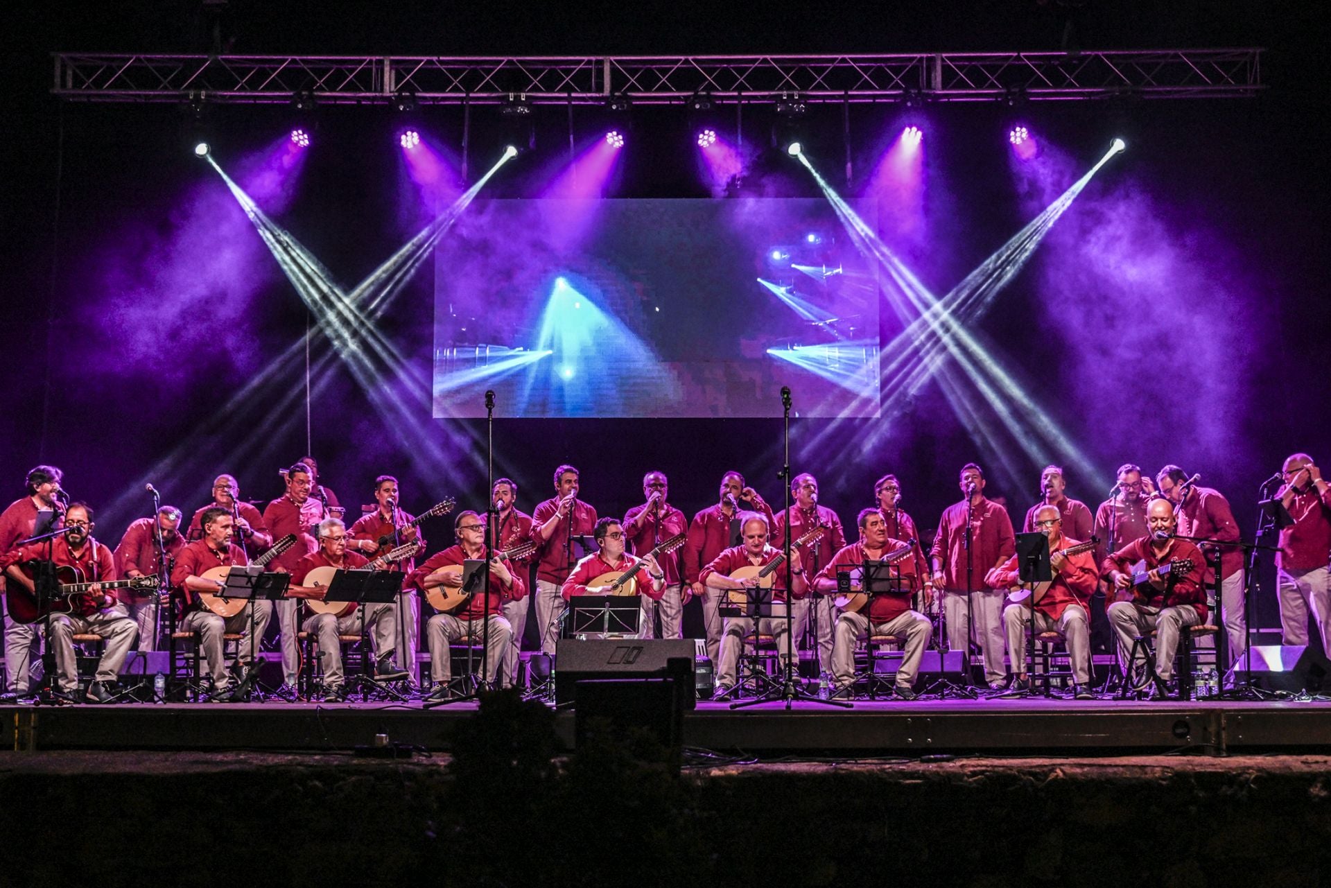 Fotos | Así fue la actuación de Furriones en el Baluba Fest