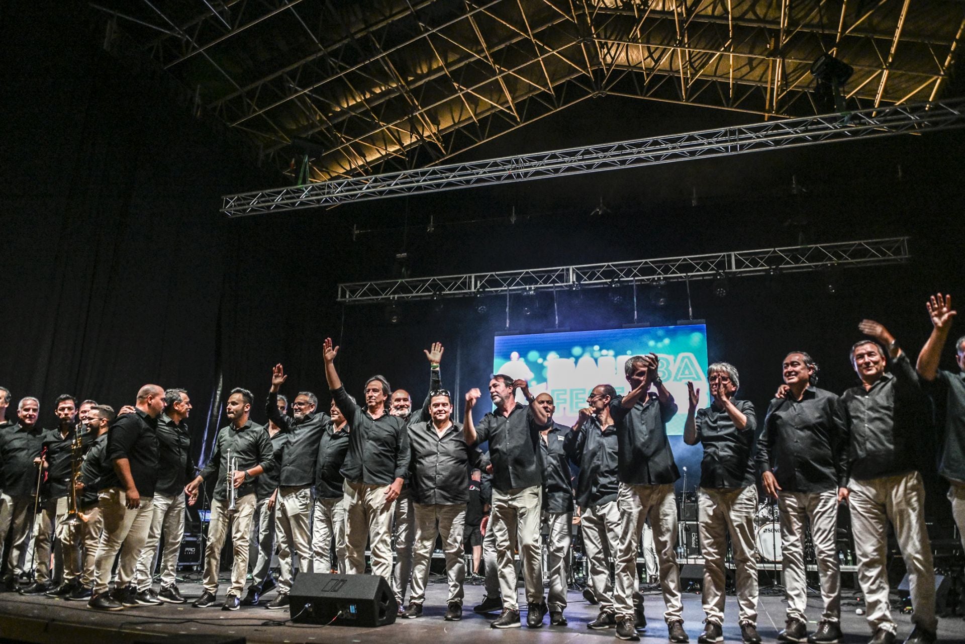 Fotos | Así fue la actuación de Furriones en el Baluba Fest