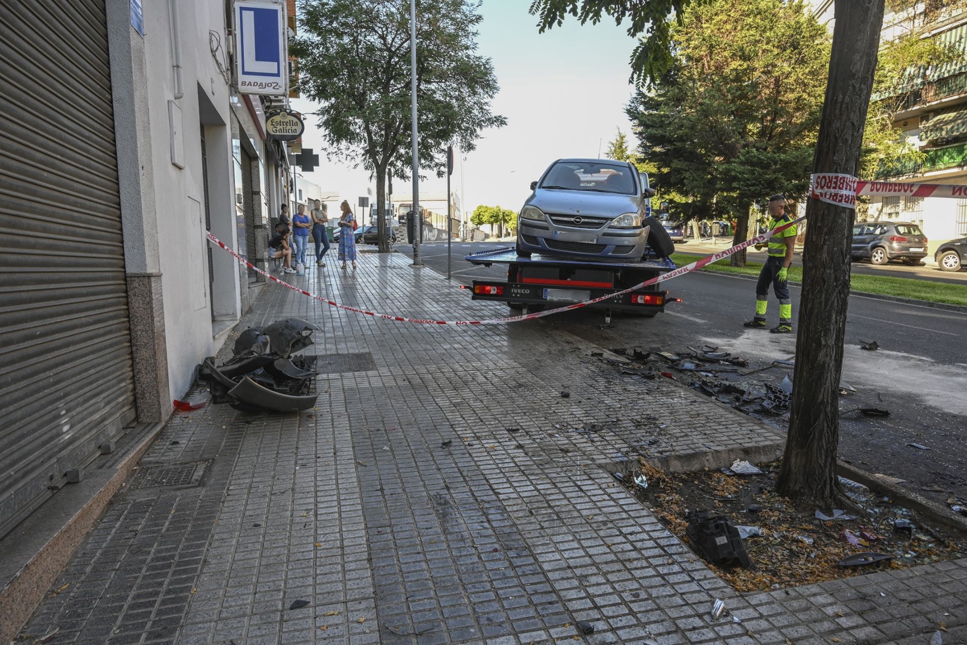 Así ha quedado el coche tras el accidente en Suerte de Saavedra