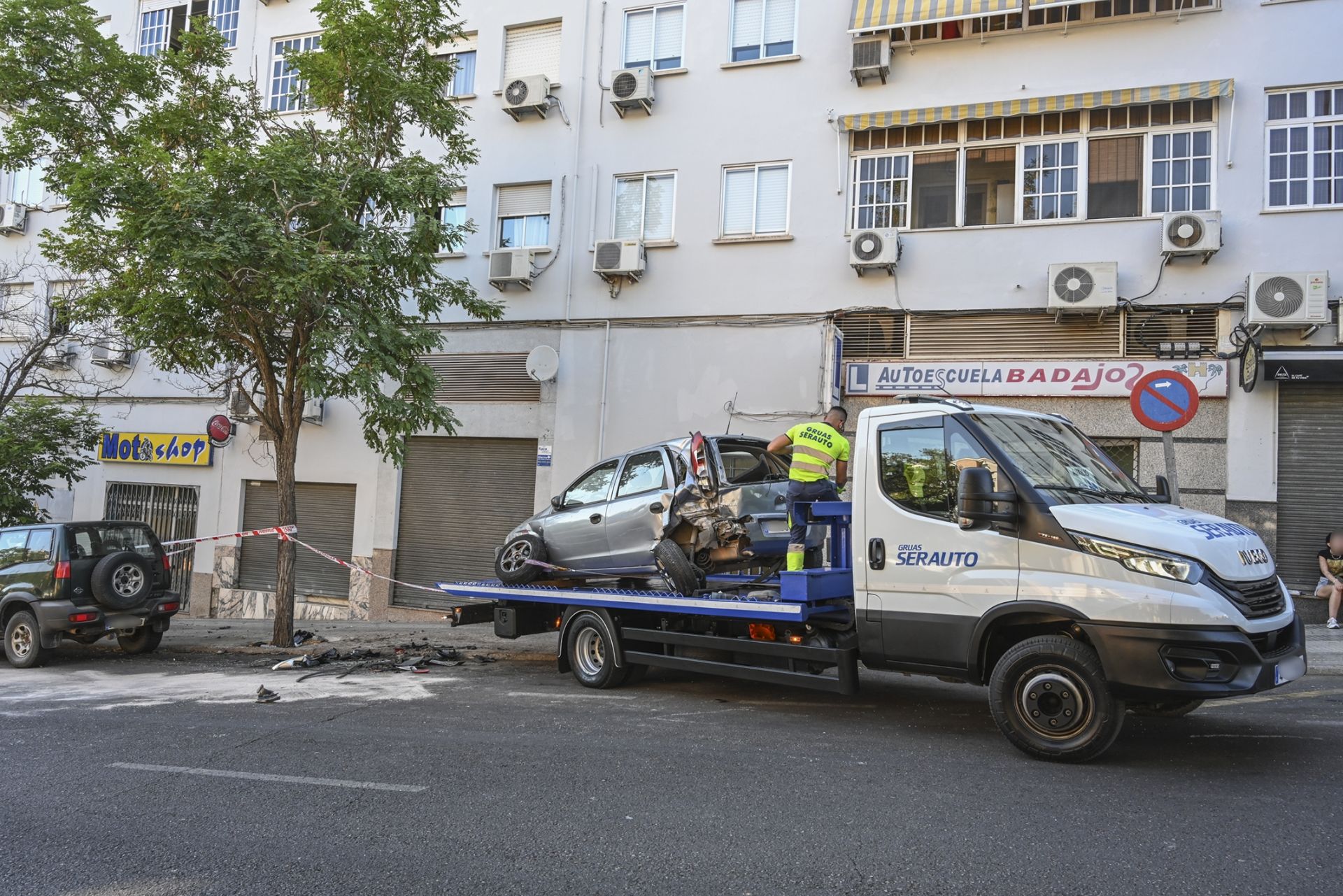 Así ha quedado el coche tras el accidente en Suerte de Saavedra