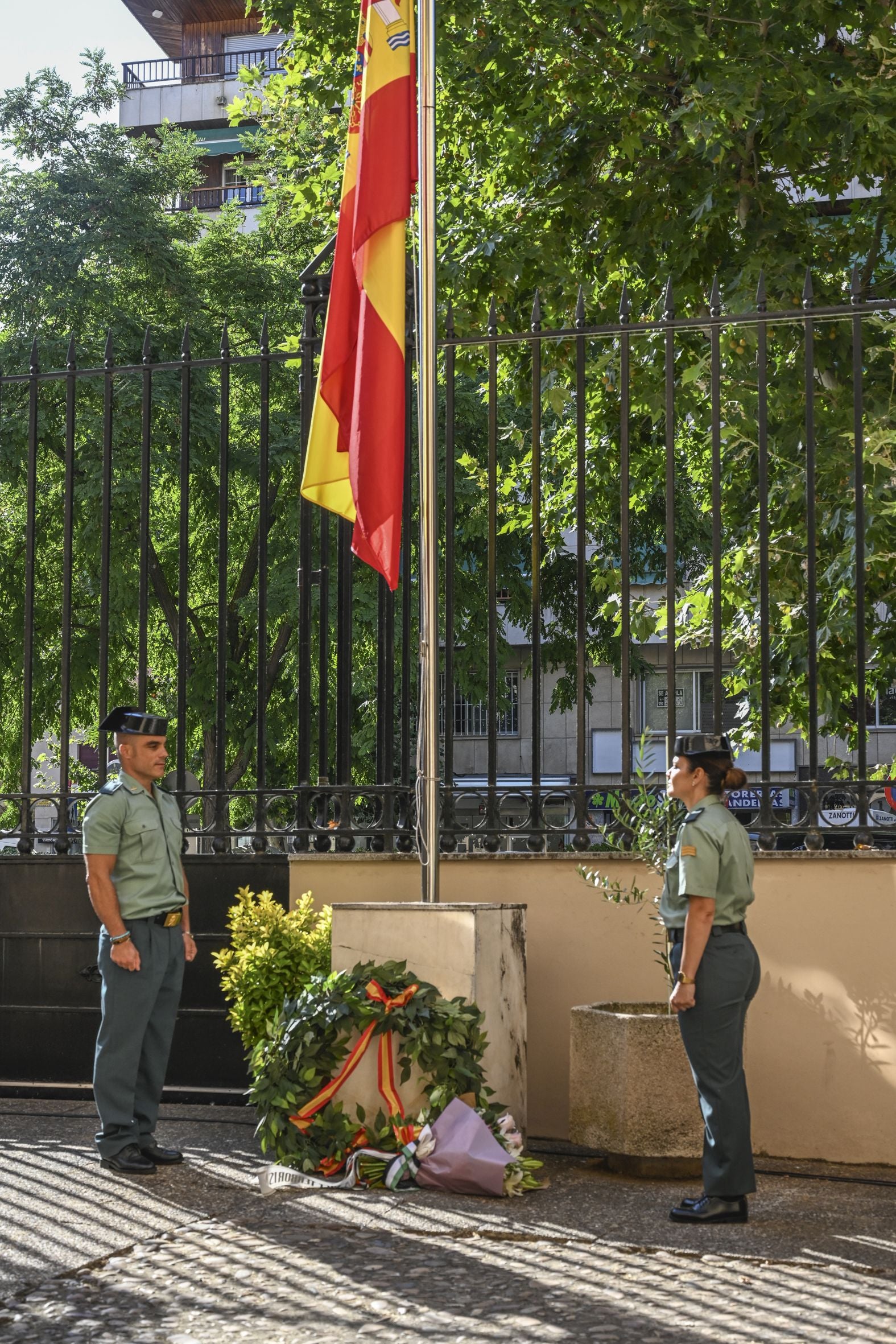 Fotos | La Guardia Civil homenajea a los 28 guardias civiles extremeños que fueron asesinados por ETA