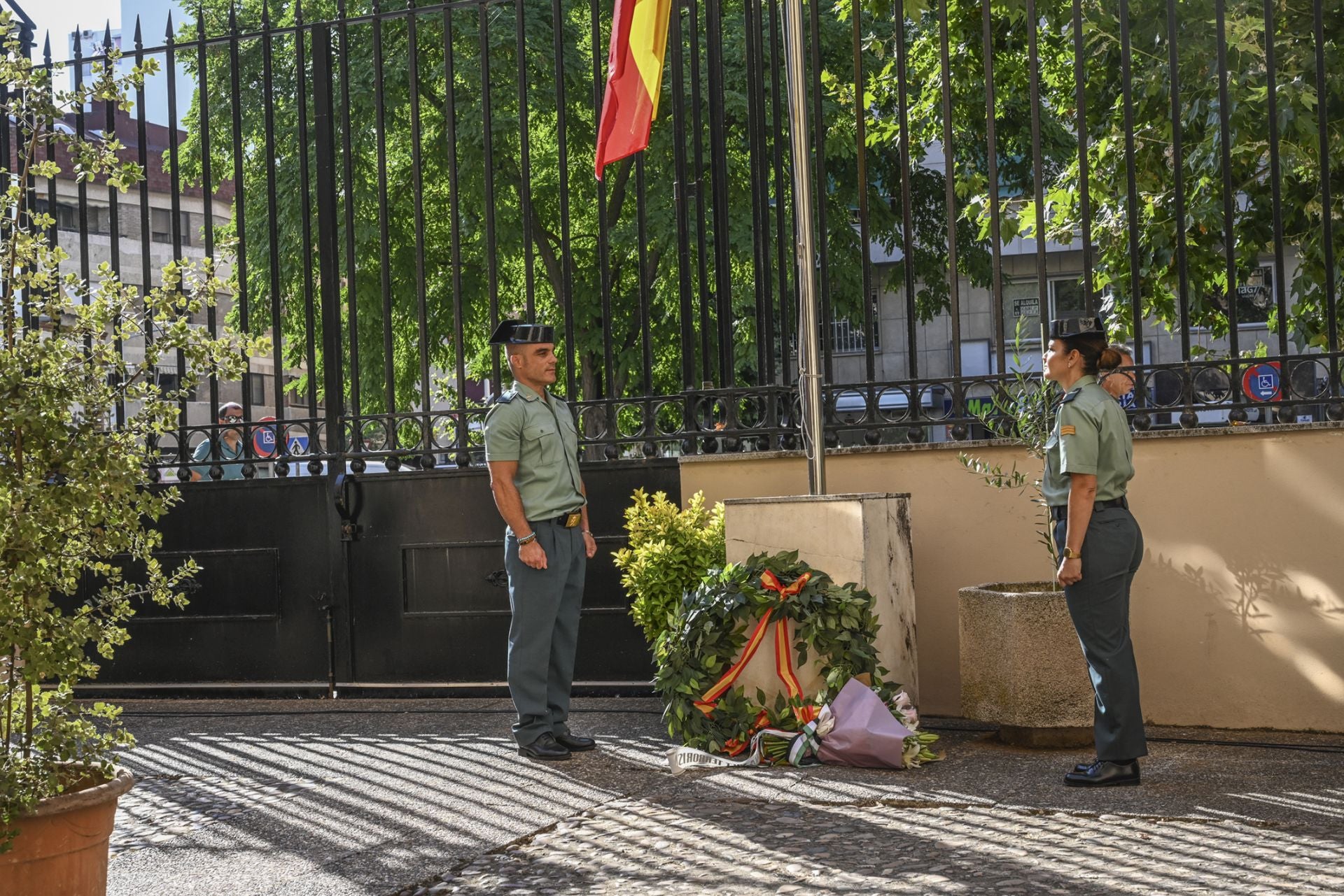 Fotos | La Guardia Civil homenajea a los 28 guardias civiles extremeños que fueron asesinados por ETA