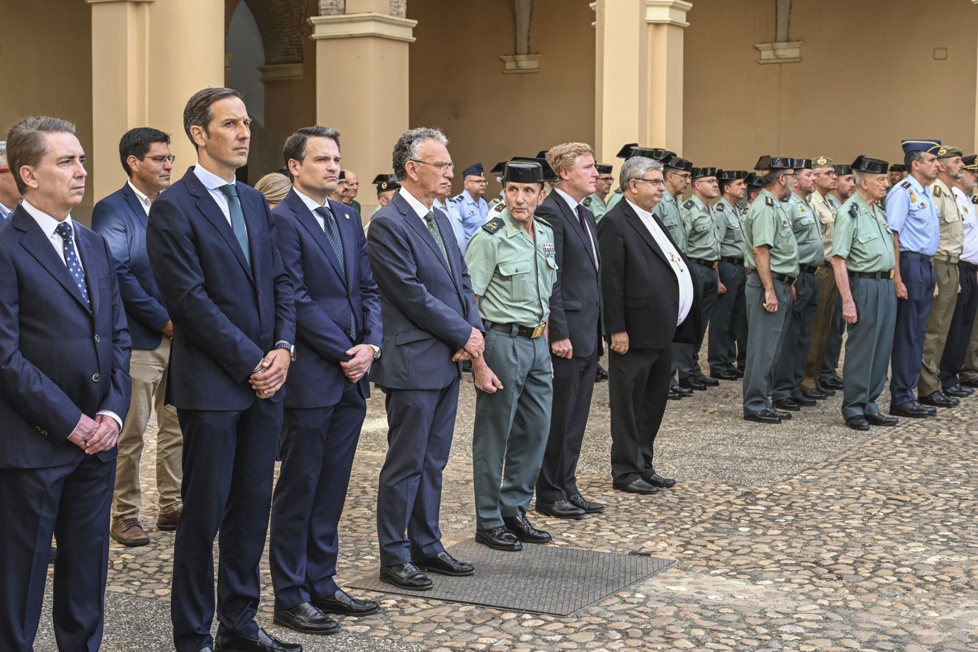 Fotos | La Guardia Civil homenajea a los 28 guardias civiles extremeños que fueron asesinados por ETA