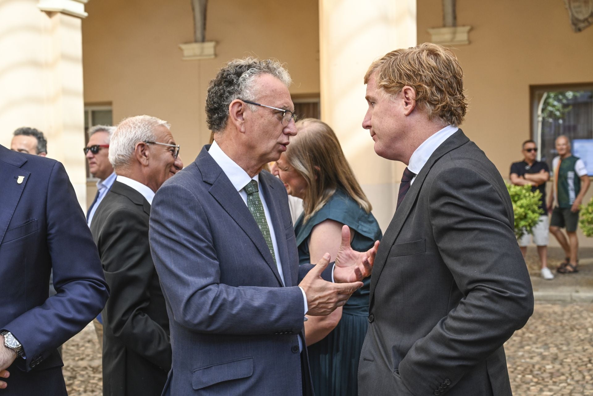Fotos | La Guardia Civil homenajea a los 28 guardias civiles extremeños que fueron asesinados por ETA