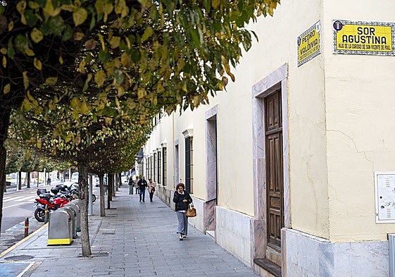 Esquina del edificio entre las calles Pedro de Valdivia y Son Agustina, que adecentará la Junta.