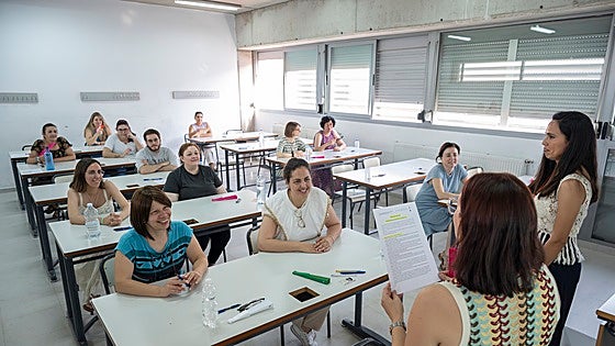 Solo uno de cada cuatro aspirantes aprueba la oposición de Educación en Extremadura
