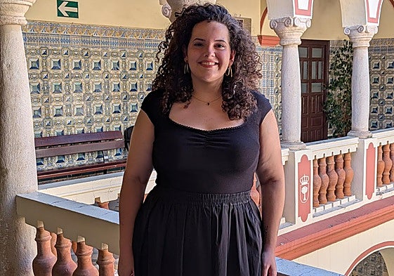 La escritora Inma Rubiales ayer en el patio central del Ayuntamiento.