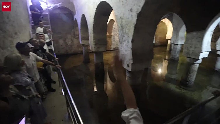 Los últimos visitantes del aljibe almohade de Cáceres