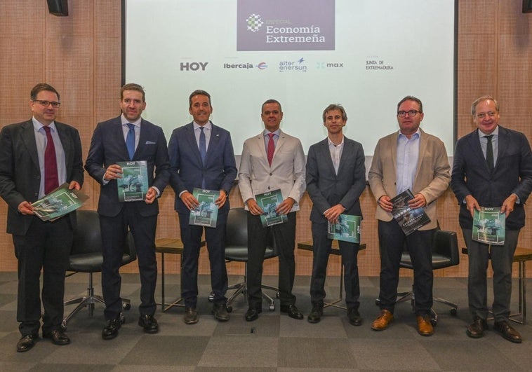 Una revista que analiza Extremadura con mirada crítica