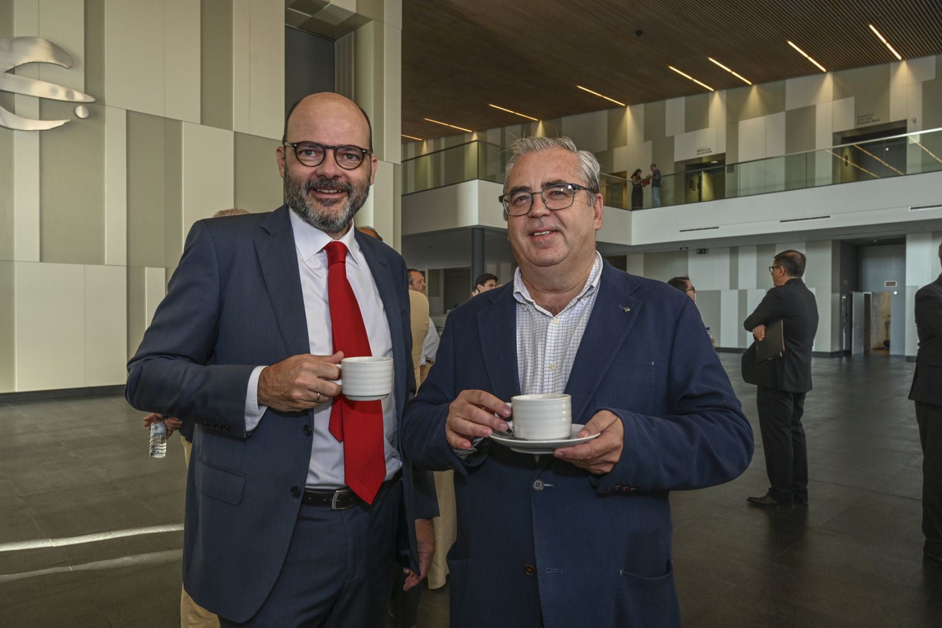 Justiniano Cortés y Fernando Mena. 