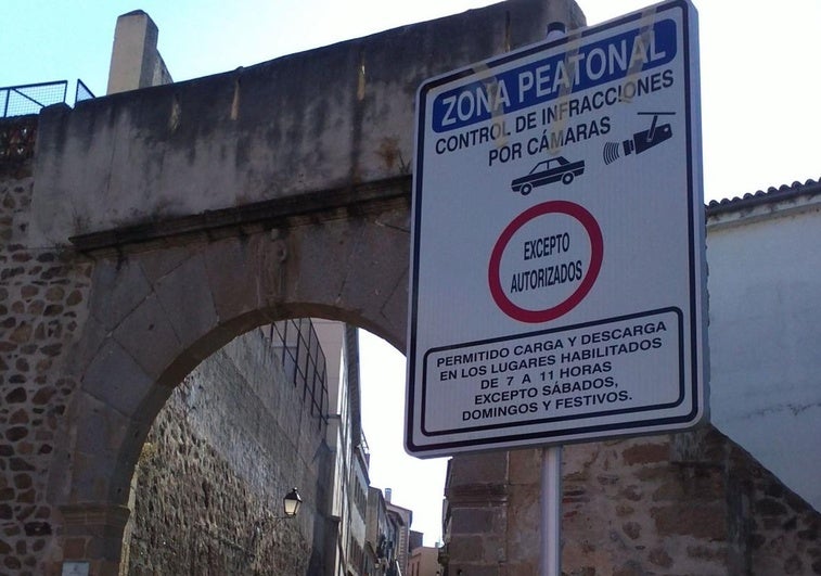 Doce cámaras controlarán el tráfico y prevendrán el vandalismo