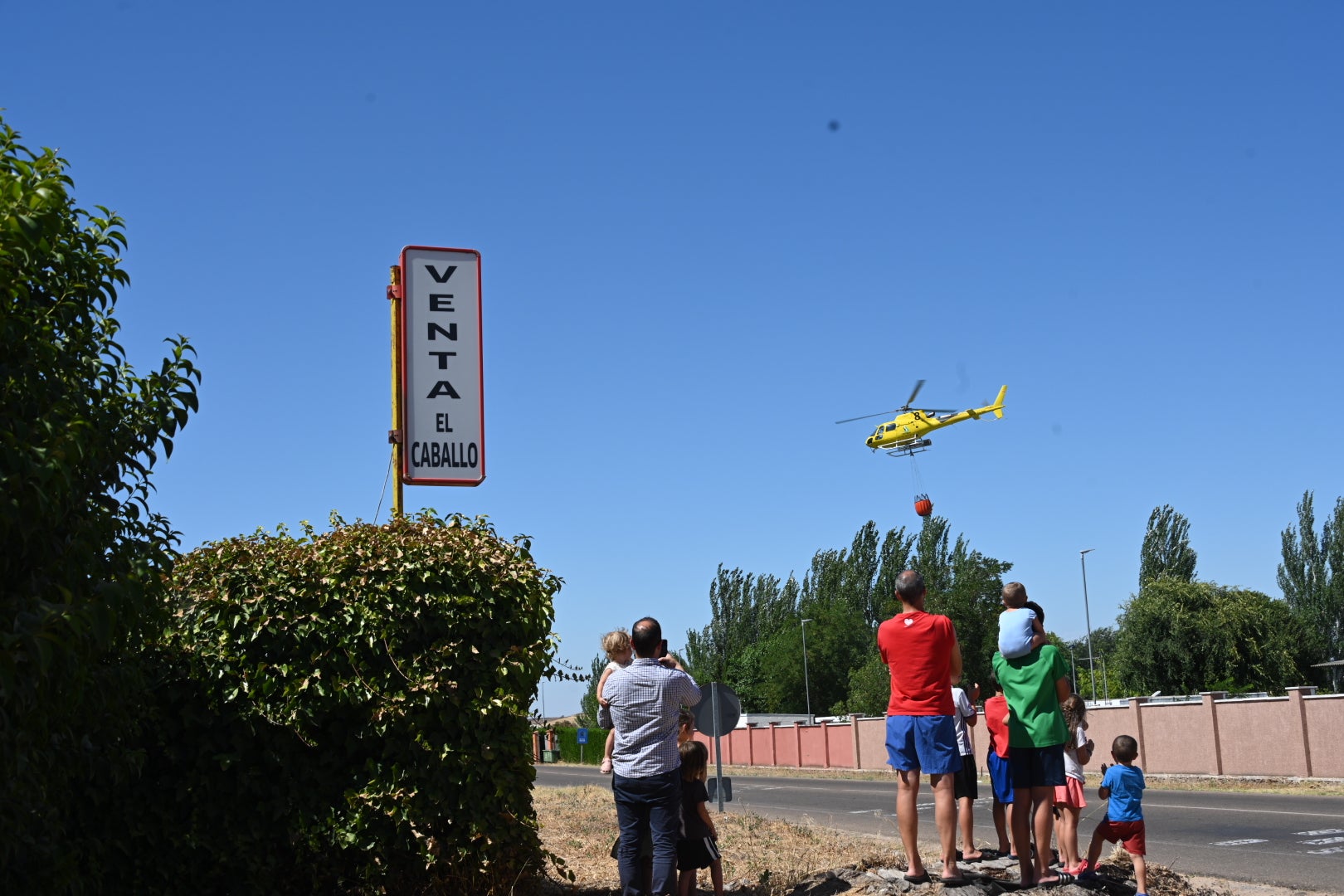 Fotos | Imágenes del incendio forestal en Badajoz