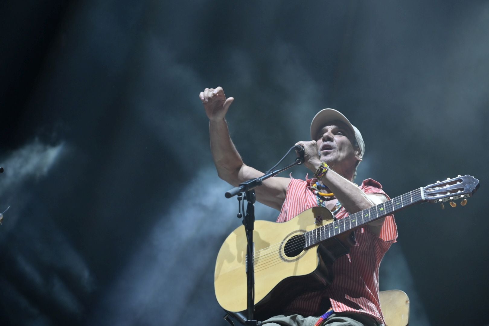 Así fue el concierto de Manu Chao en el Alcazaba Festival de Badajoz