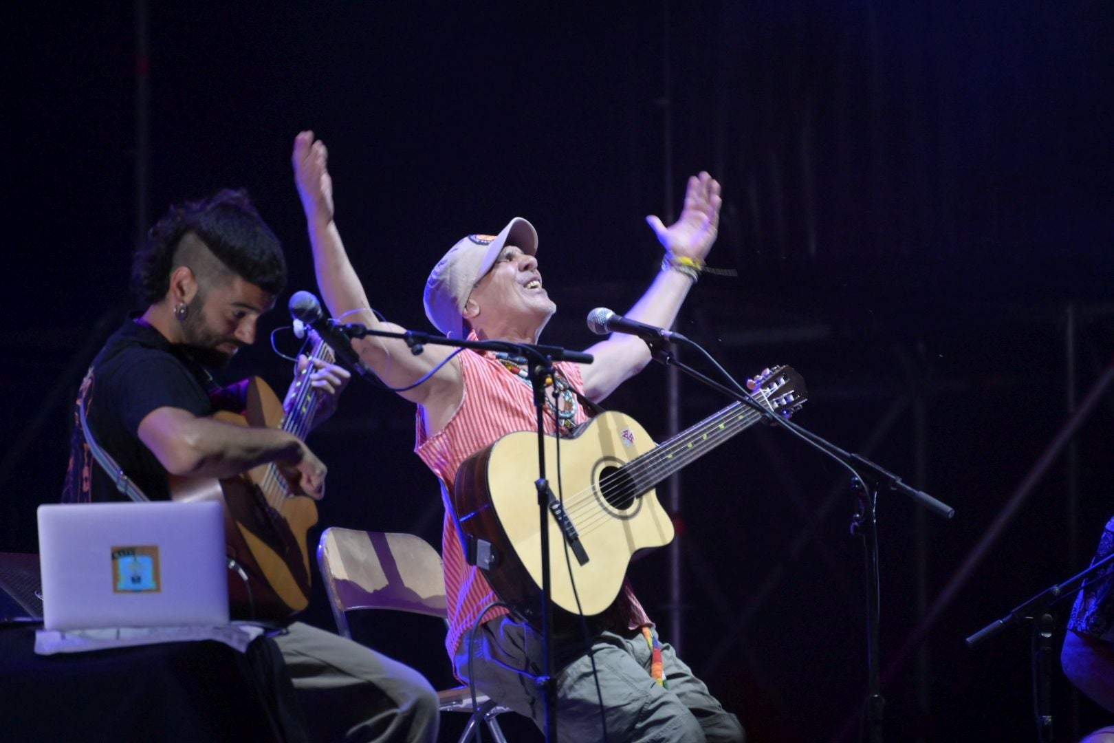 Así fue el concierto de Manu Chao en el Alcazaba Festival de Badajoz