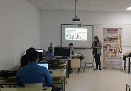 Charla promocional de las ayudas al empleo autónomo.