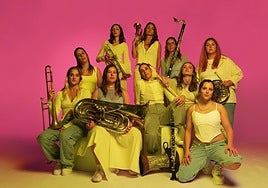 Integrantes de la banda Balkan Paradise Orchestra.