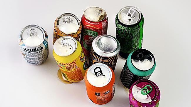 ¿Menos de 1 bebida carbonatada o azucarada al día?