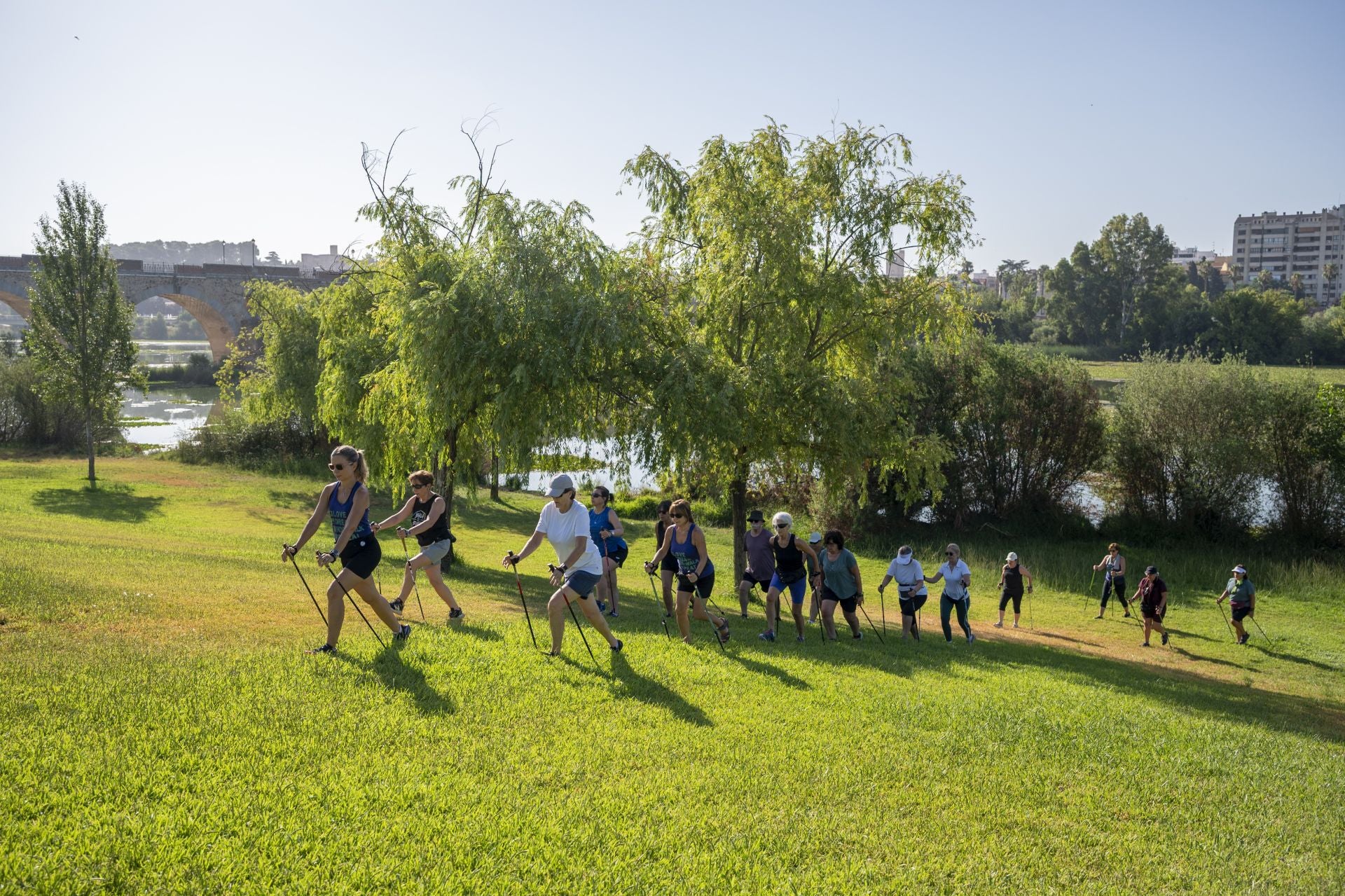 Fotos | Así practica Badajoz la marcha nórdica