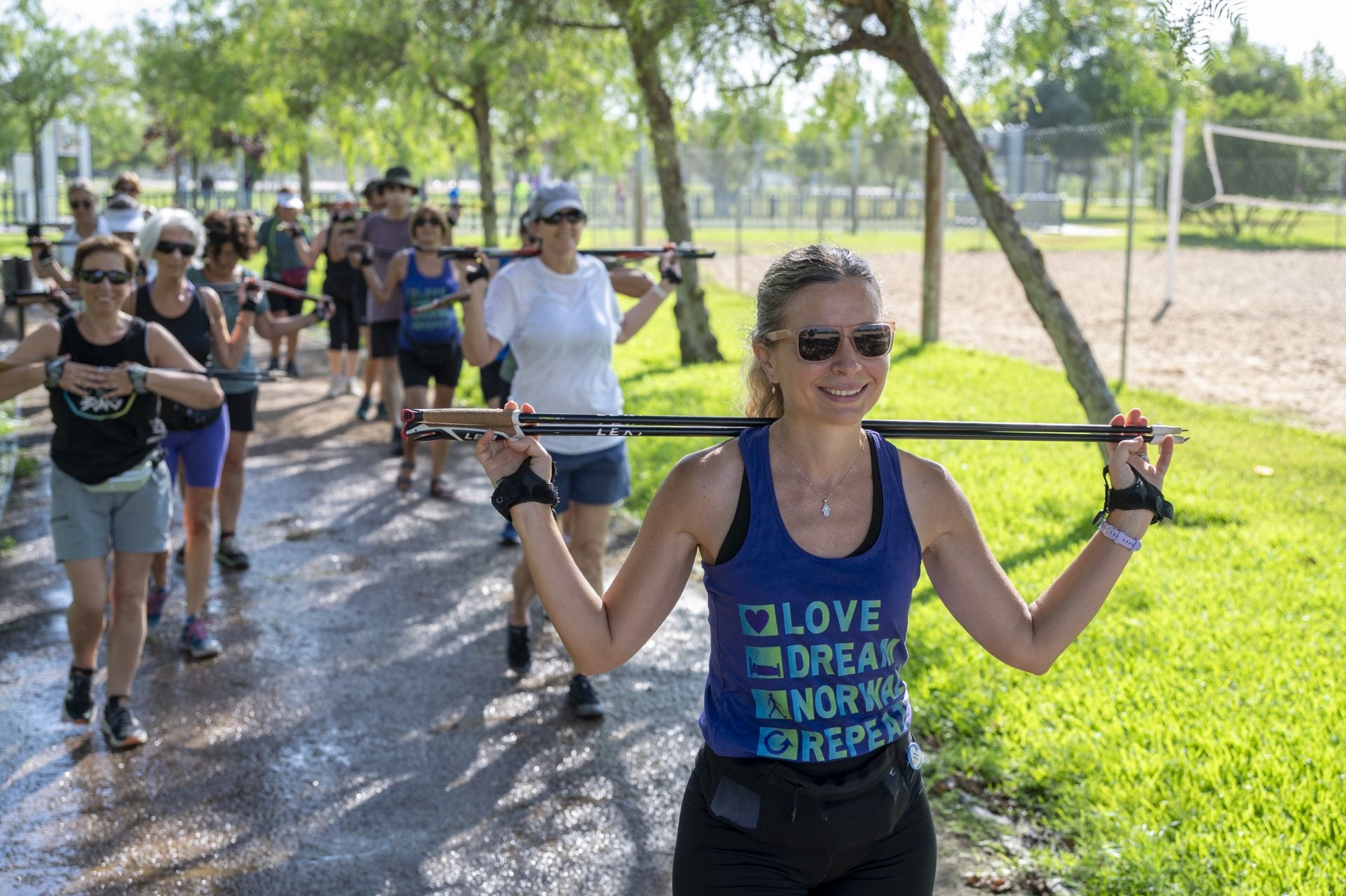 Fotos | Así practica Badajoz la marcha nórdica