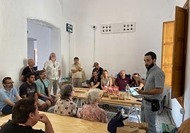 Taller sobre el cuidado de la madera.