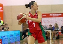 Raquel Laneiro con Portugal.