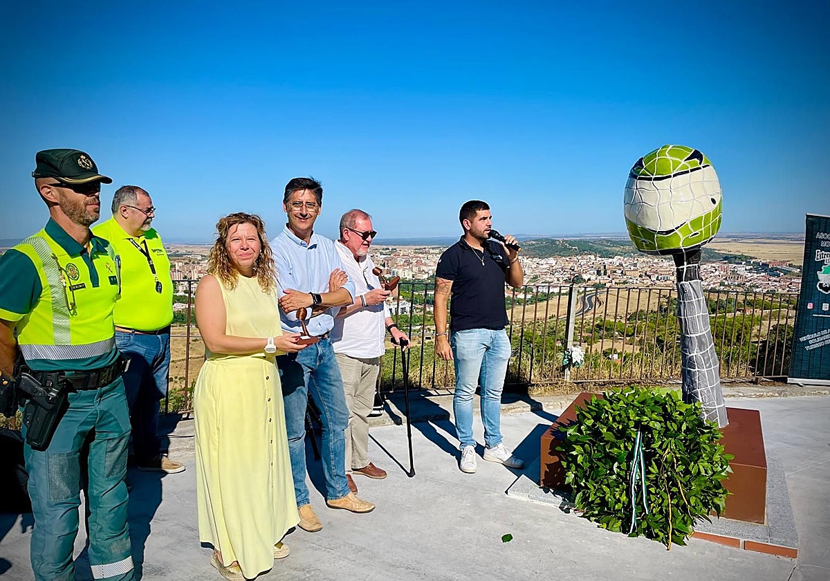 Imagen de la inauguración del monumento motero el pasado sábado.