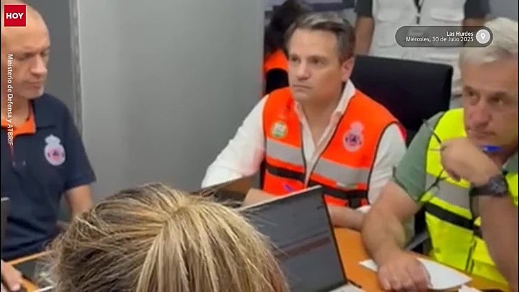 El Cecopi se reúne tras una intensa noche de trabajo en el incendio de Las Hurdes