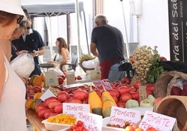 Productos del huerto el año pasado a la venta en Monesterio.