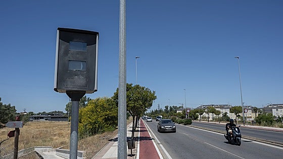 El radar del puente Real es el que más sanciona de Badajoz con doce multas al día