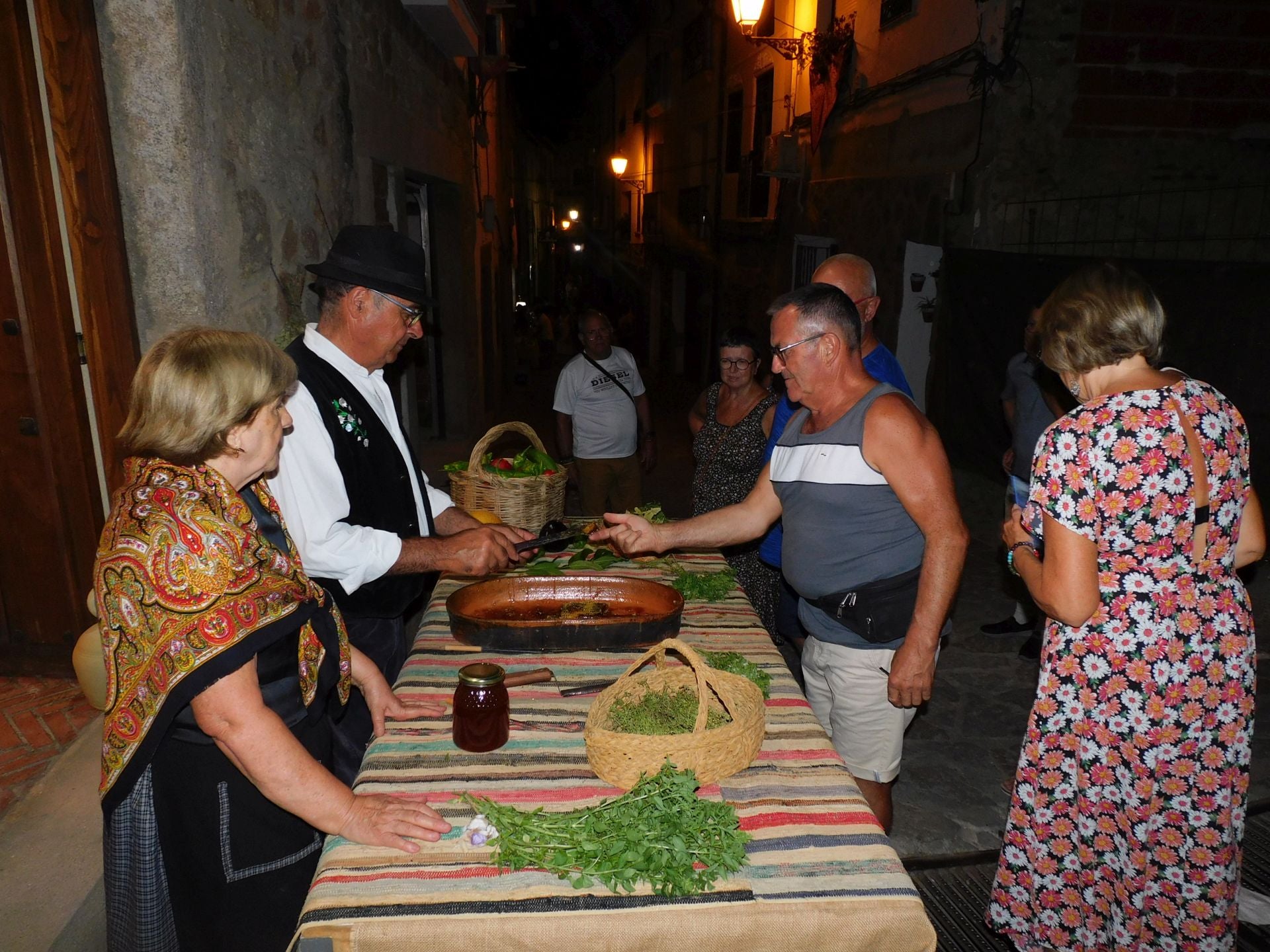Jarandilla revive los antiguos oficios en una jornada muy animada