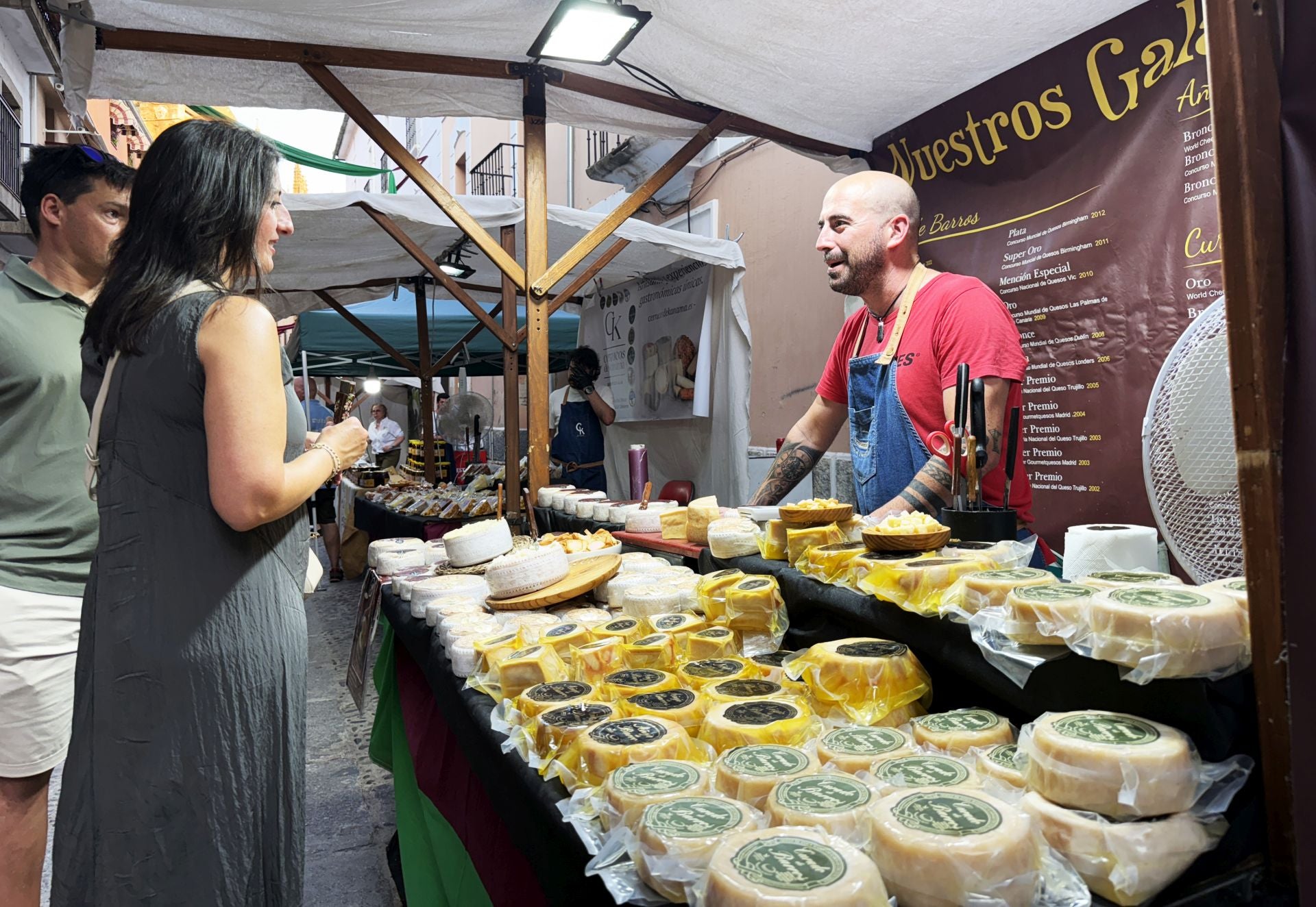 Fotos | Las mejores imágenes del Lunes Menor en Plasencia