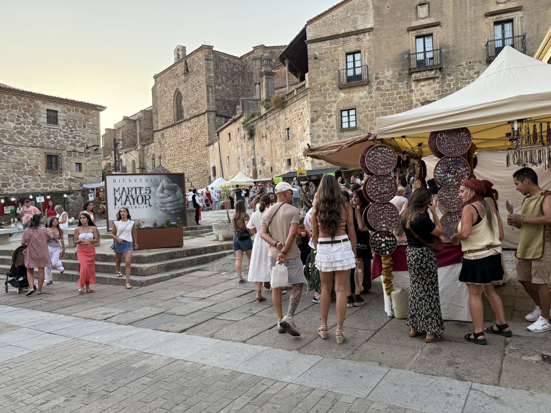 Fotos | Las mejores imágenes del Lunes Menor en Plasencia