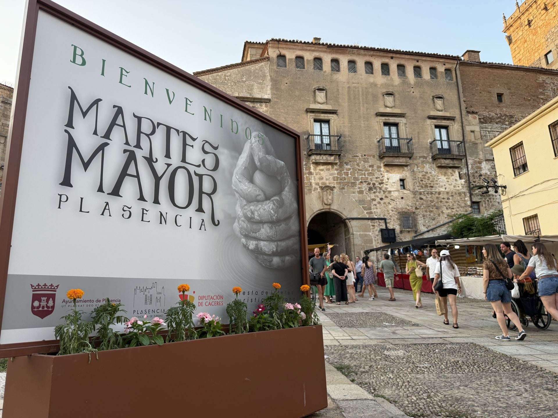 Fotos | Las mejores imágenes del Lunes Menor en Plasencia