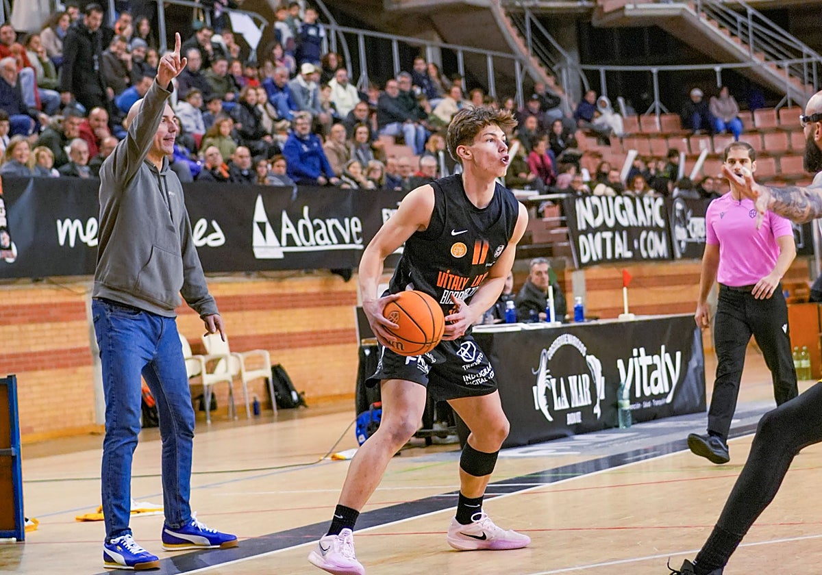 Javi Nielsen, con el BCB durante la pasada campaña.