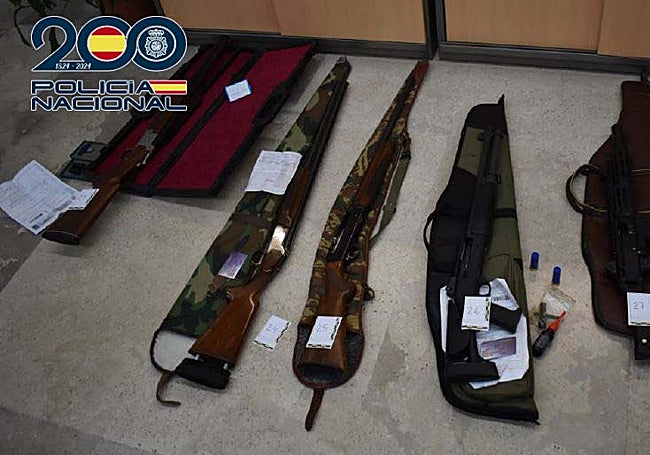 Armas intervenidas tras el tiroteo de San Lázaro.