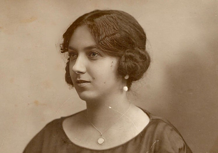 Fotografía de María, que nació en Badajoz el 1 de mayo de 1898 y falleció en 1932 debido a complicaciones en su tercer embarazo.