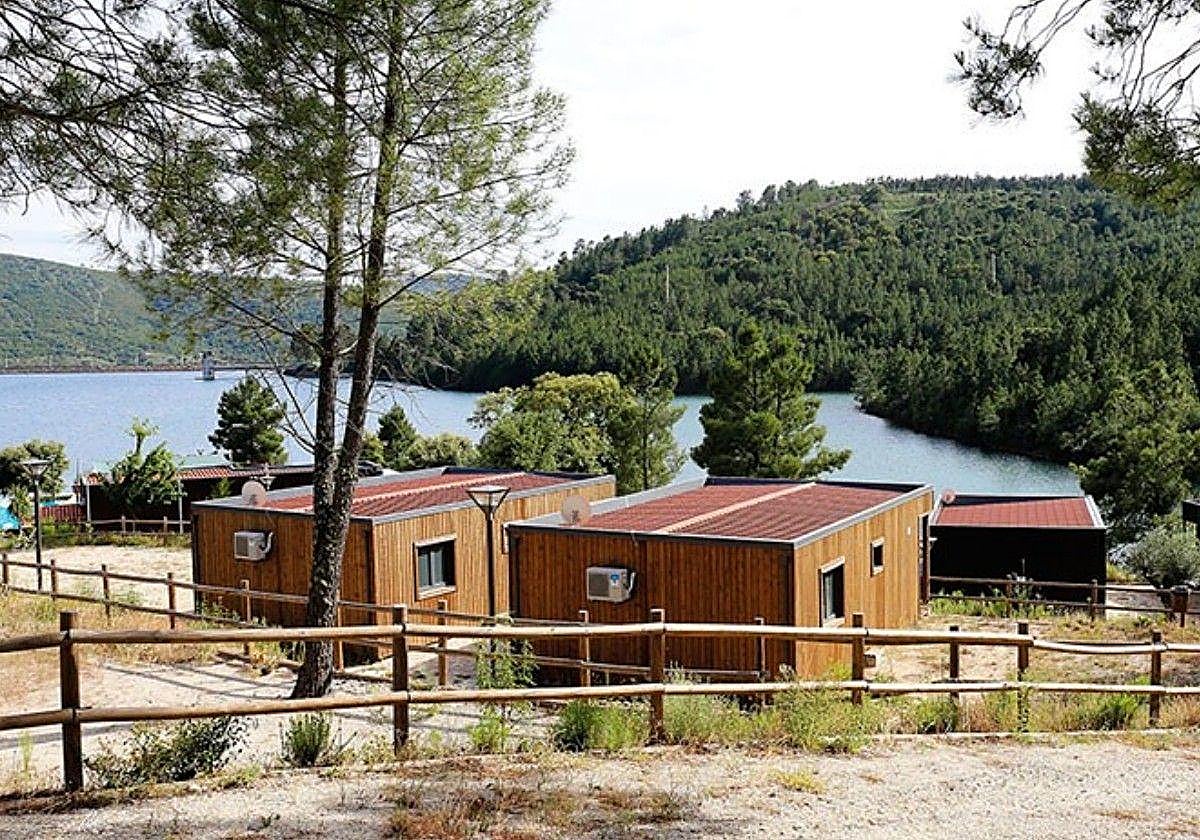 A pocos kilómetros de Extremadura: la escapada perfecta para huir del calor con alojamiento y zona de baño en plena naturaleza