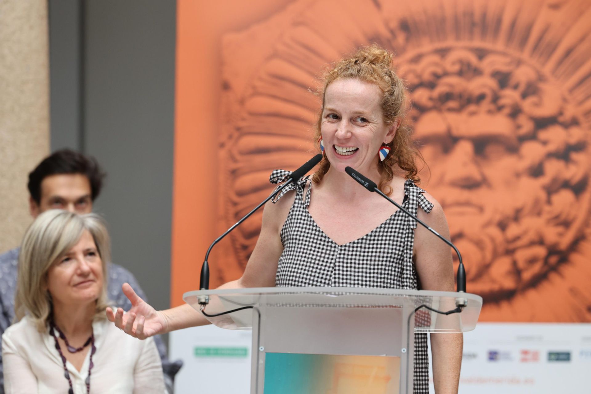 Fotos | Así ha sido la presentación de la obra de teatro Las Troyanas