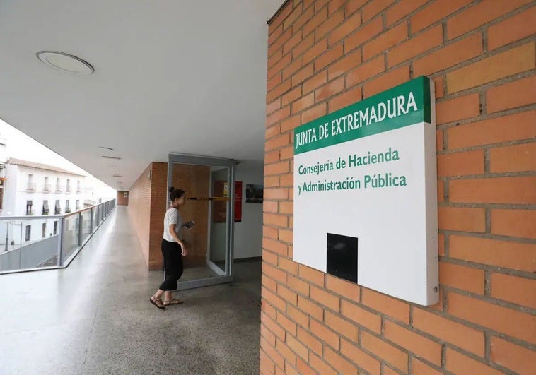 138 extremeños piden que sus sobrinos o hijastros les hereden sin pagar el impuesto