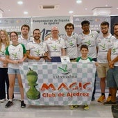 Los integrantes del Magic Extremadura tras quedar terceros en el Nacional.