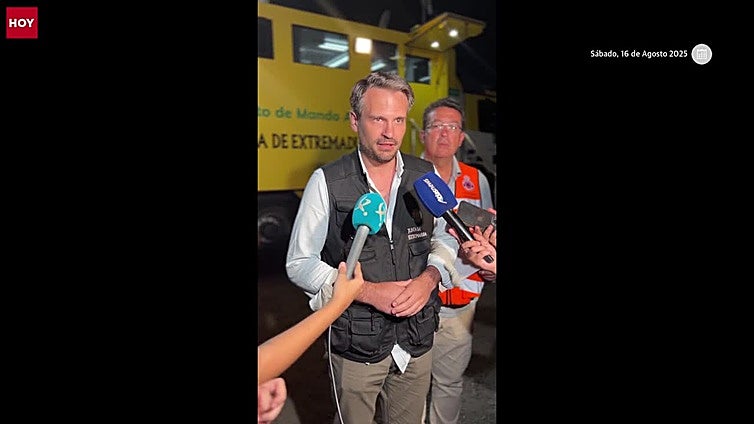 Abel Bautista: "El incendio de Jarilla está totalmente descontrolado"