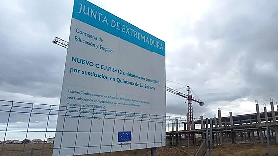 Las obras en colegios paradas por el coste de materiales se reactivan con contratos a nuevas empresas