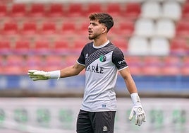 Fran Fernández en la final de la Copa Extremadura en el Francisco de la Hera.