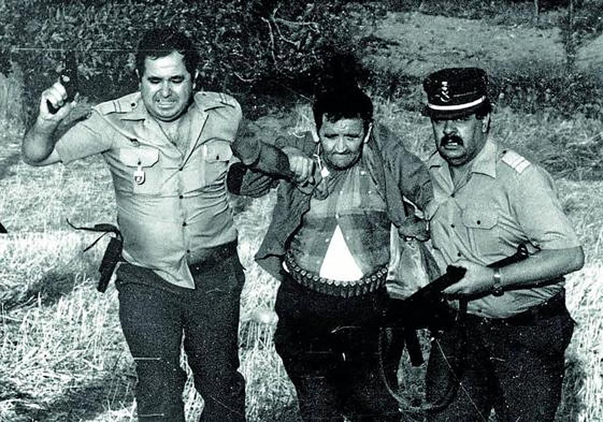 Antonio Izquierdo tras ser detenido por la Guardia Civil.